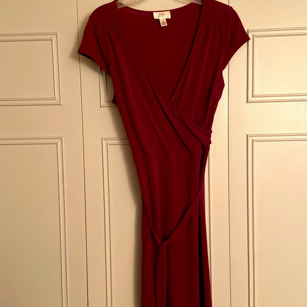 Ann Taylor Flirty Dress! For Work or For Play!